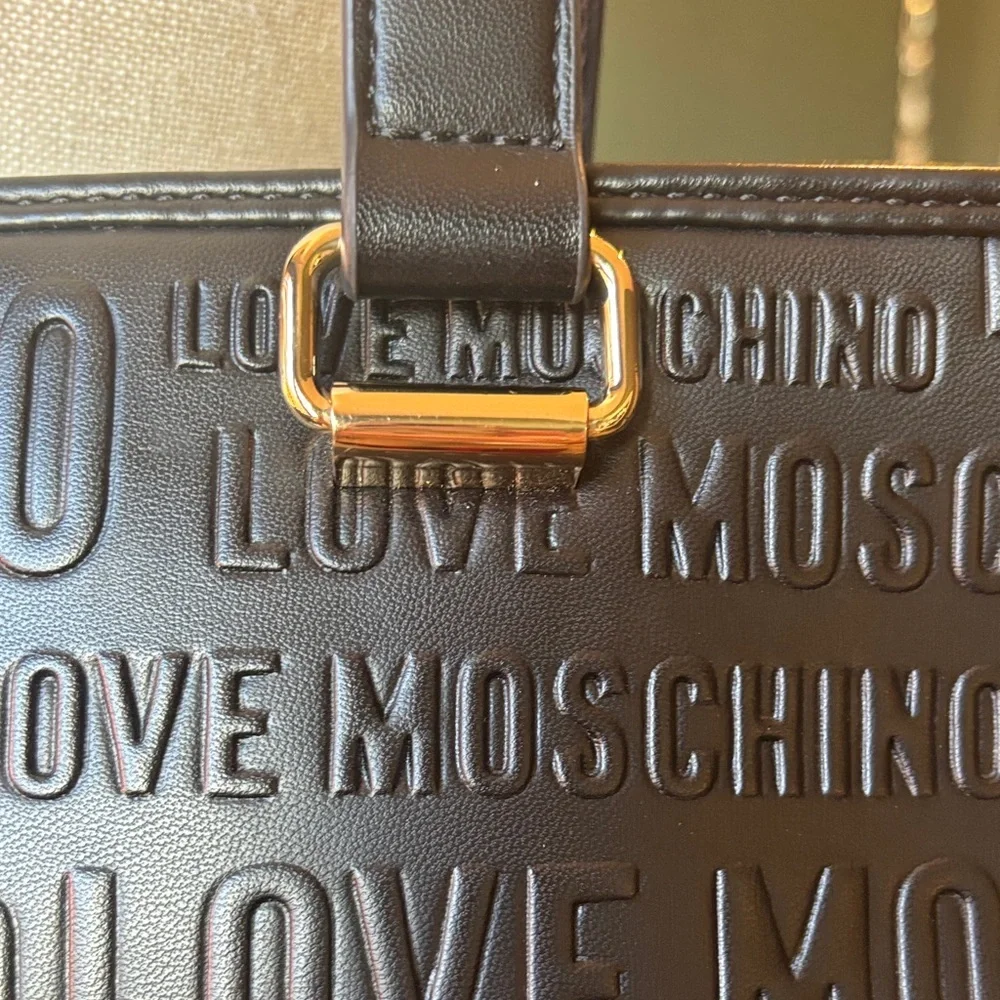 Love Moschino Black Embossed Shoulder Bag - Picture 7 of 16